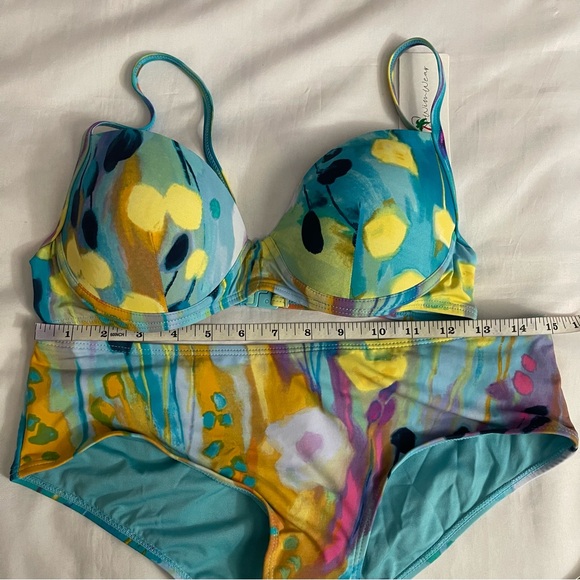 Blue multi color swimwear  top and bikini bottom set - Picture 9 of 10